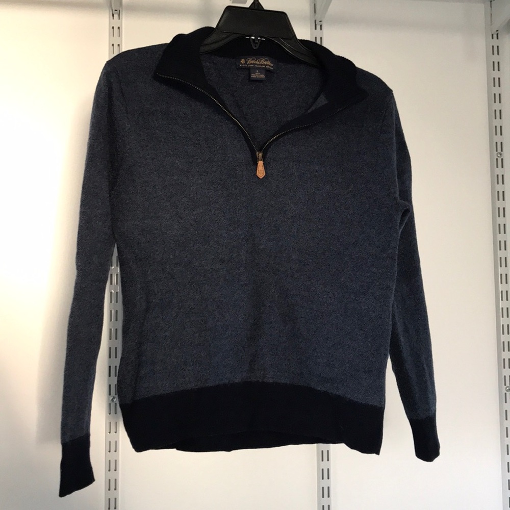 Brook’s Brothers long sleeve sweater